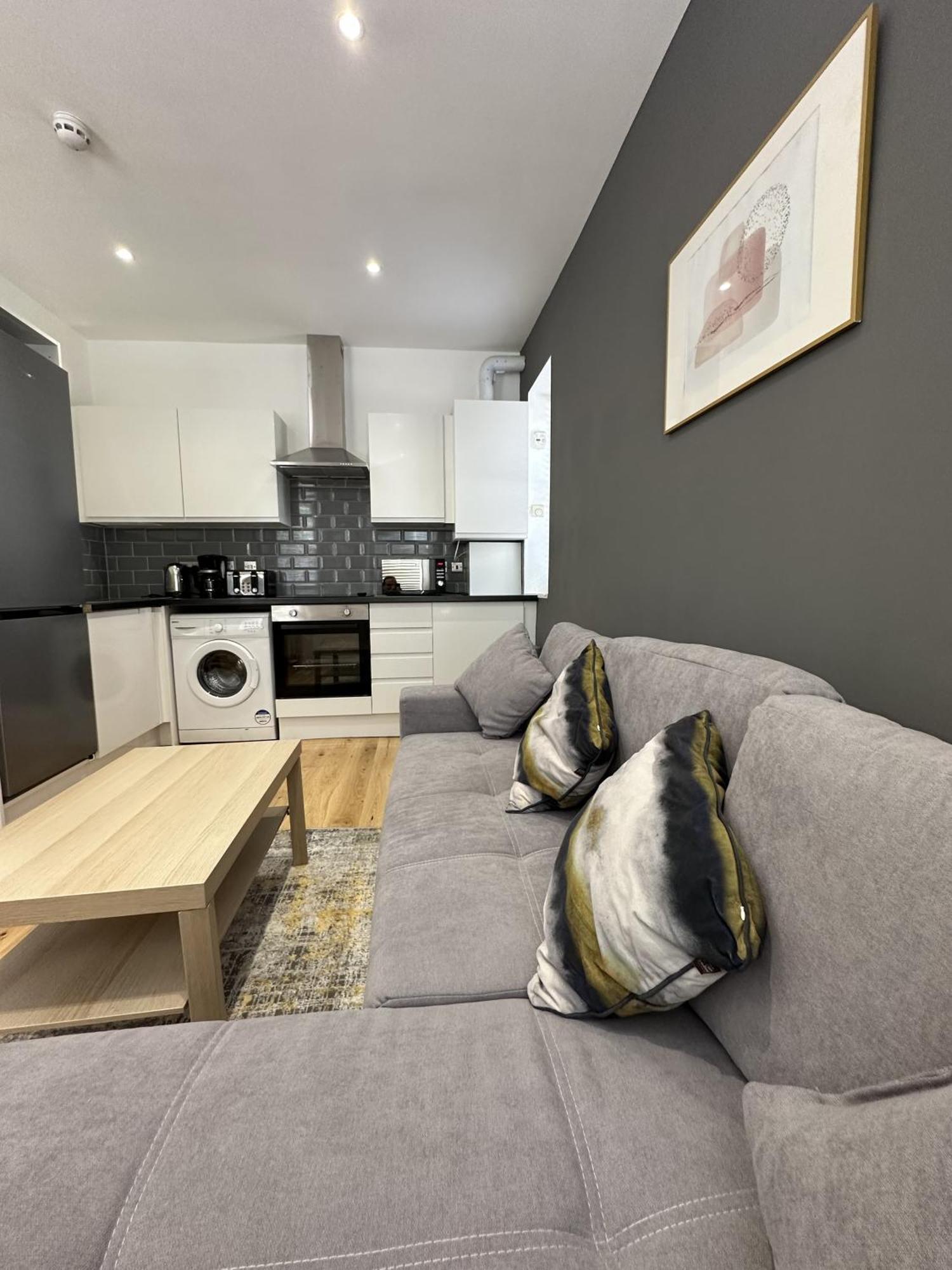 Maple Street Apartments London Exterior photo